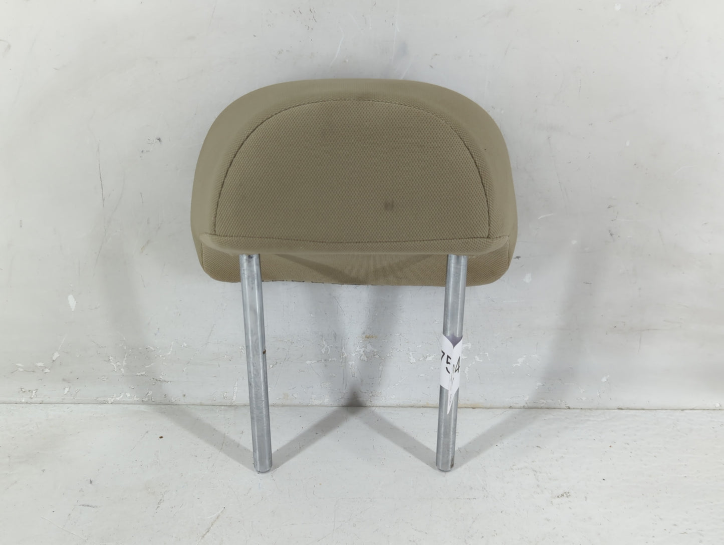 2009 Nissan Versa Headrest Head Rest Rear Seat Fits OEM Used Auto Parts - Oemusedautoparts1.com