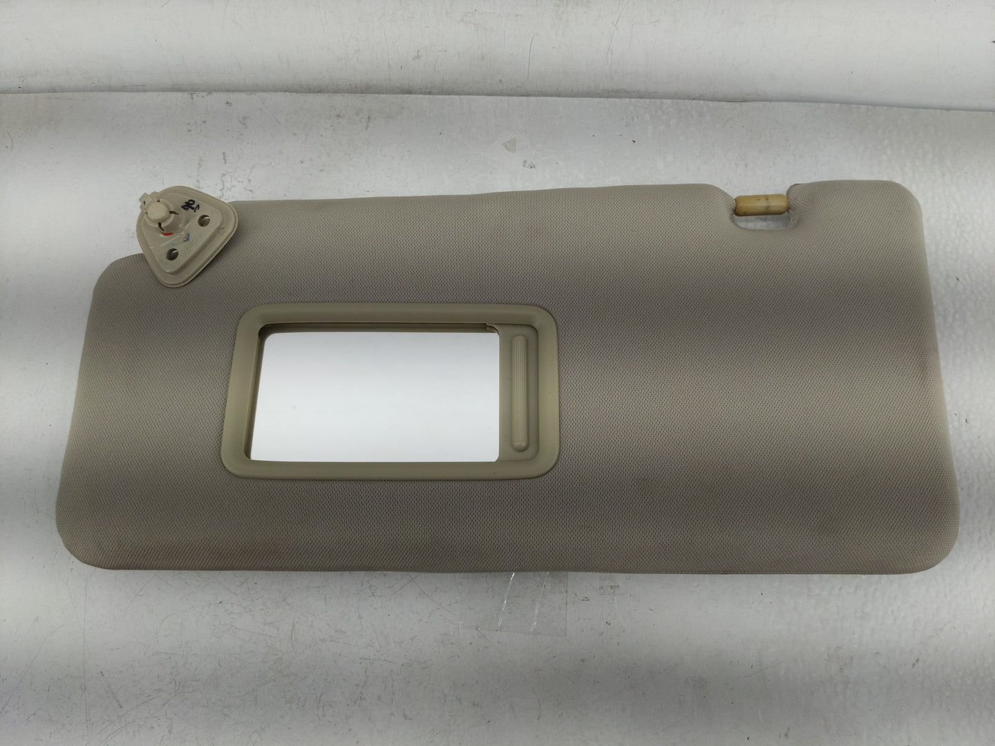 2009 Nissan Versa Sun Visor Shade Replacement Driver Left Mirror Fits OEM Used Auto Parts - Oemusedautoparts1.com