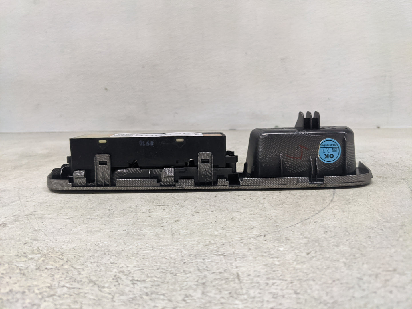 2007-2009 Nissan Versa Master Power Window Switch Replacement Driver Side Left Fits Fits 2007 2008 2009 OEM Used Auto Parts 