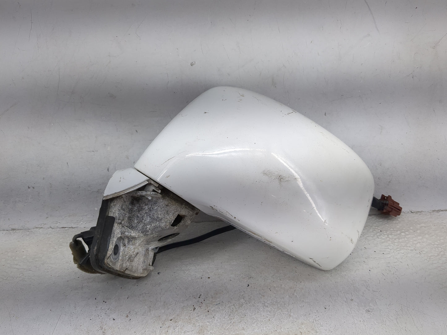2008-2012 Nissan Versa Driver Side View Mirror - Left Door Mirror OEM Used - Oemusedautoparts1.com