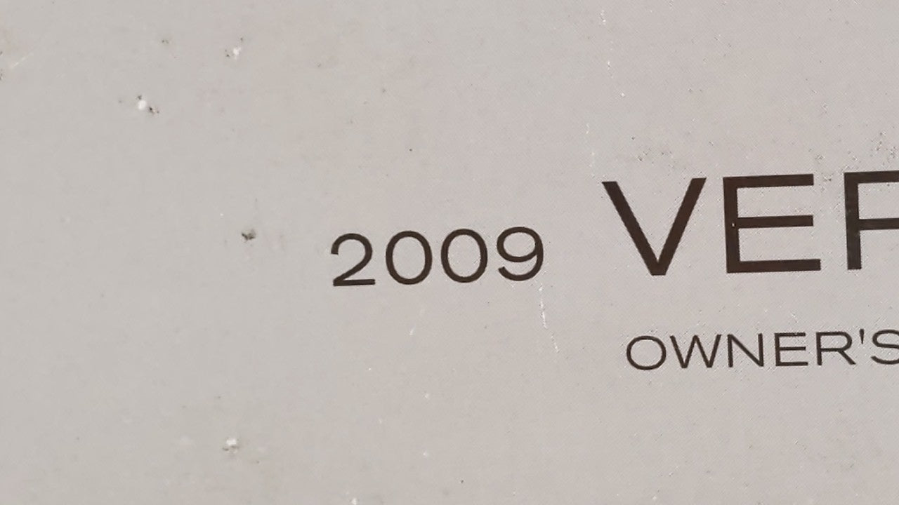 2009 Nissan Versa Owners Manual Book Guide OEM Used Auto Parts - Oemusedautoparts1.com