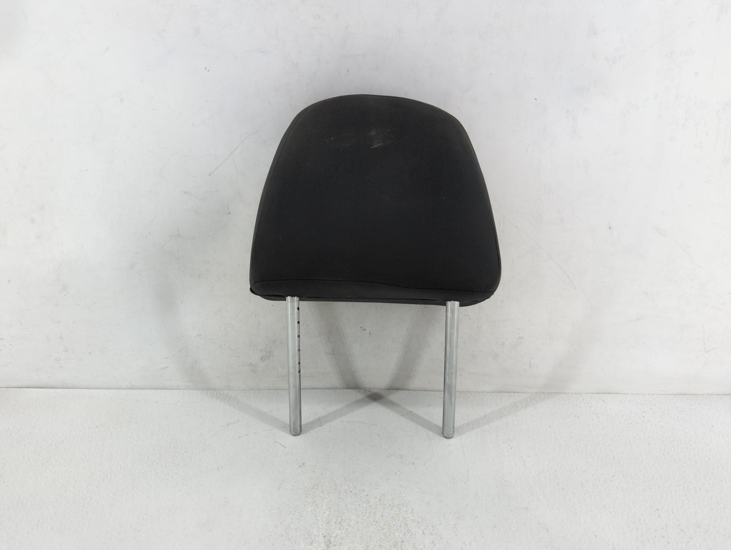 2008-2009 Nissan Versa Headrest Head Rest Front Driver Passenger Seat Fits Fits 2008 2009 OEM Used Auto Parts - Oemusedautop