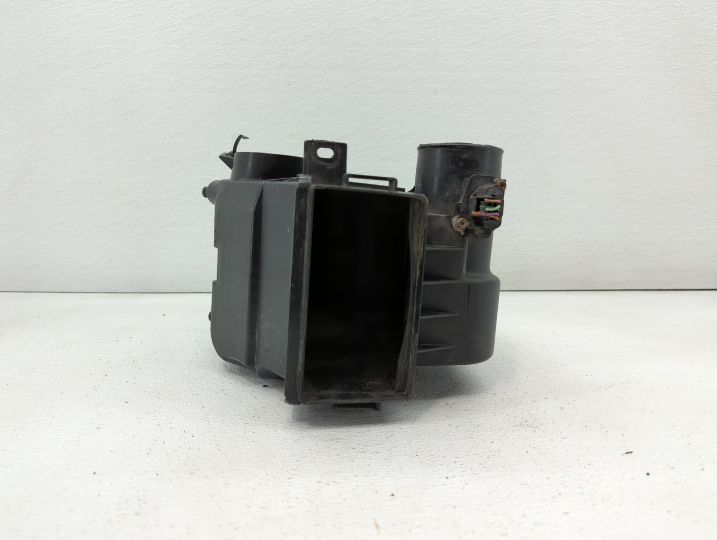 2007-2011 Nissan Versa Air Cleaner Intake-duct Hose Tube - Oemusedautoparts1.com