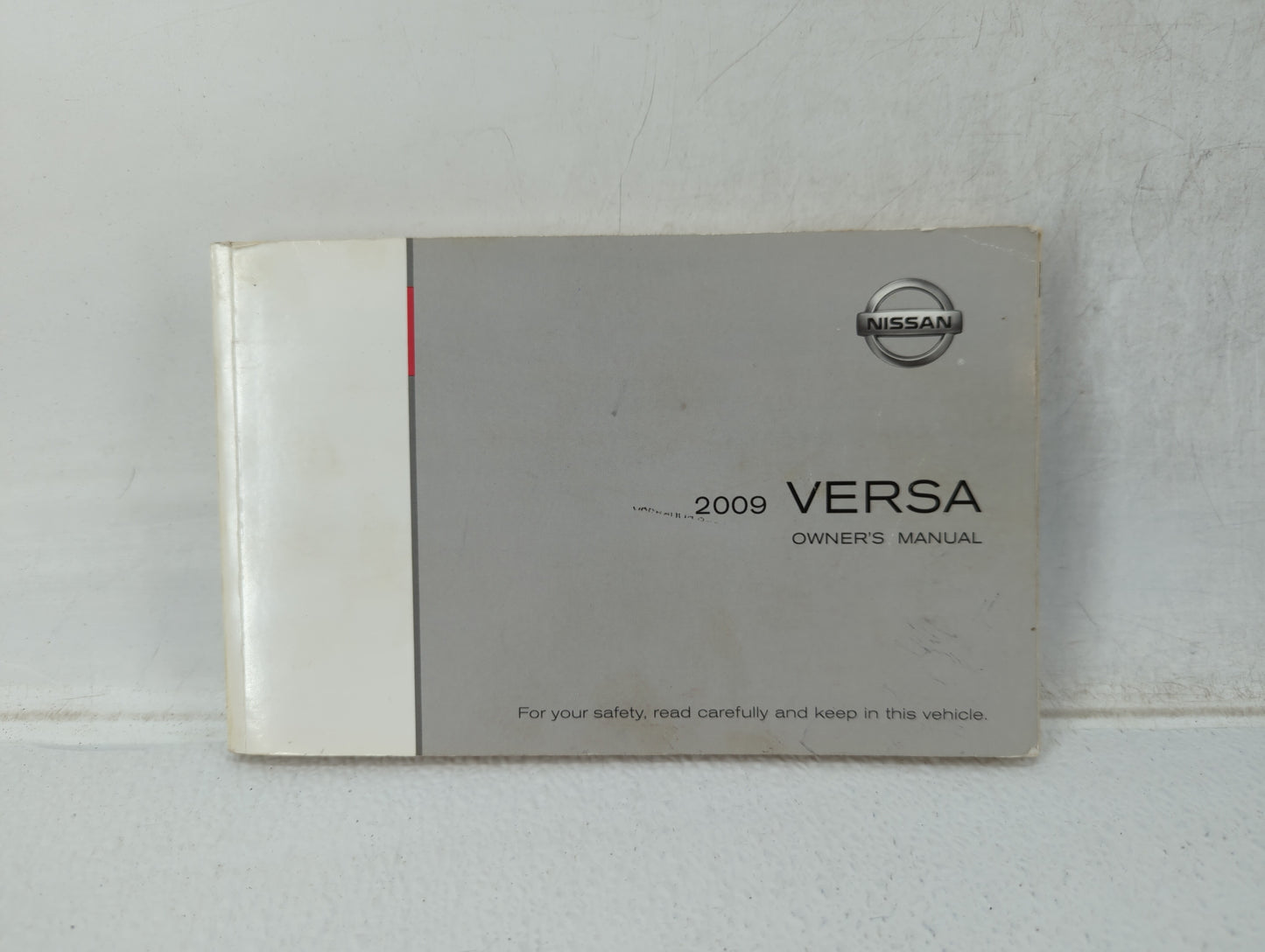2009 Nissan Versa Owners Manual Book Guide OEM Used Auto Parts - Oemusedautoparts1.com
