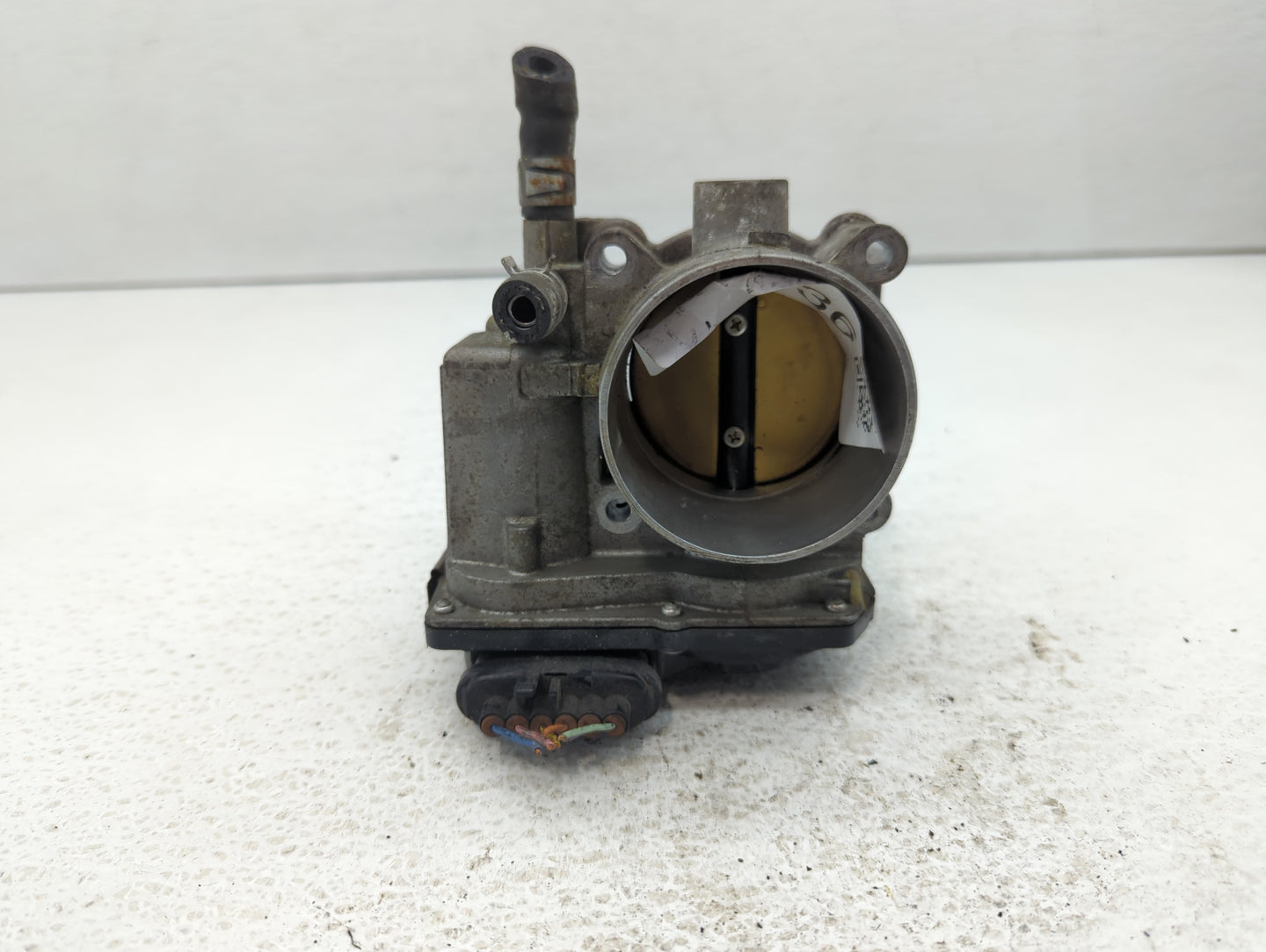 2007-2012 Nissan Versa Throttle Body P/N:8E26 01111 ET-A60-02 Fits OEM Used Auto Parts - Oemusedautoparts1.com