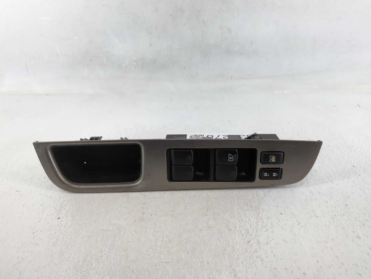 2007-2009 Nissan Versa Master Power Window Switch Replacement Driver Side Left Fits Fits 2007 2008 2009 OEM Used Auto Parts 