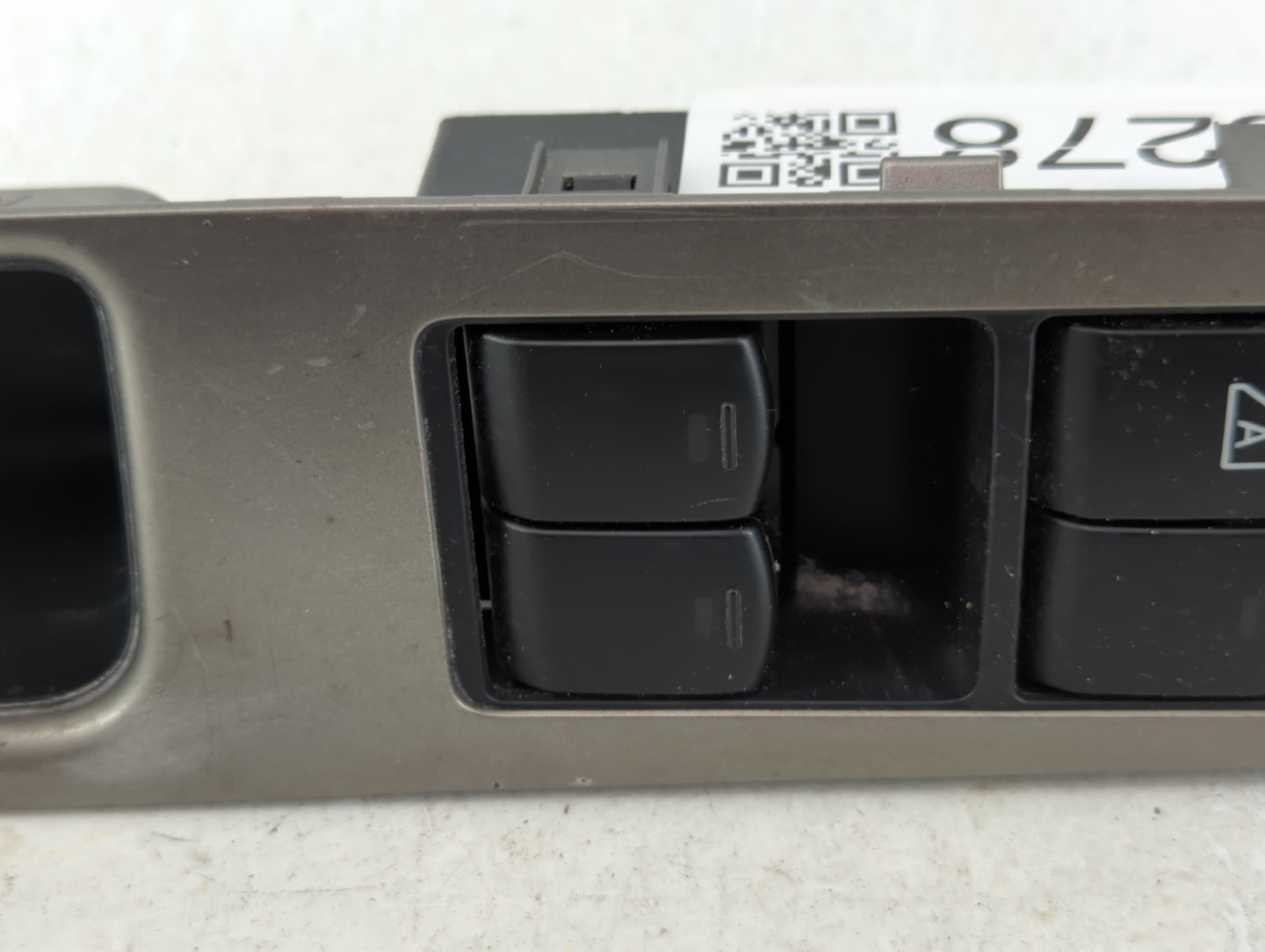 2007-2009 Nissan Versa Master Power Window Switch Replacement Driver Side Left Fits Fits 2007 2008 2009 OEM Used Auto Parts 