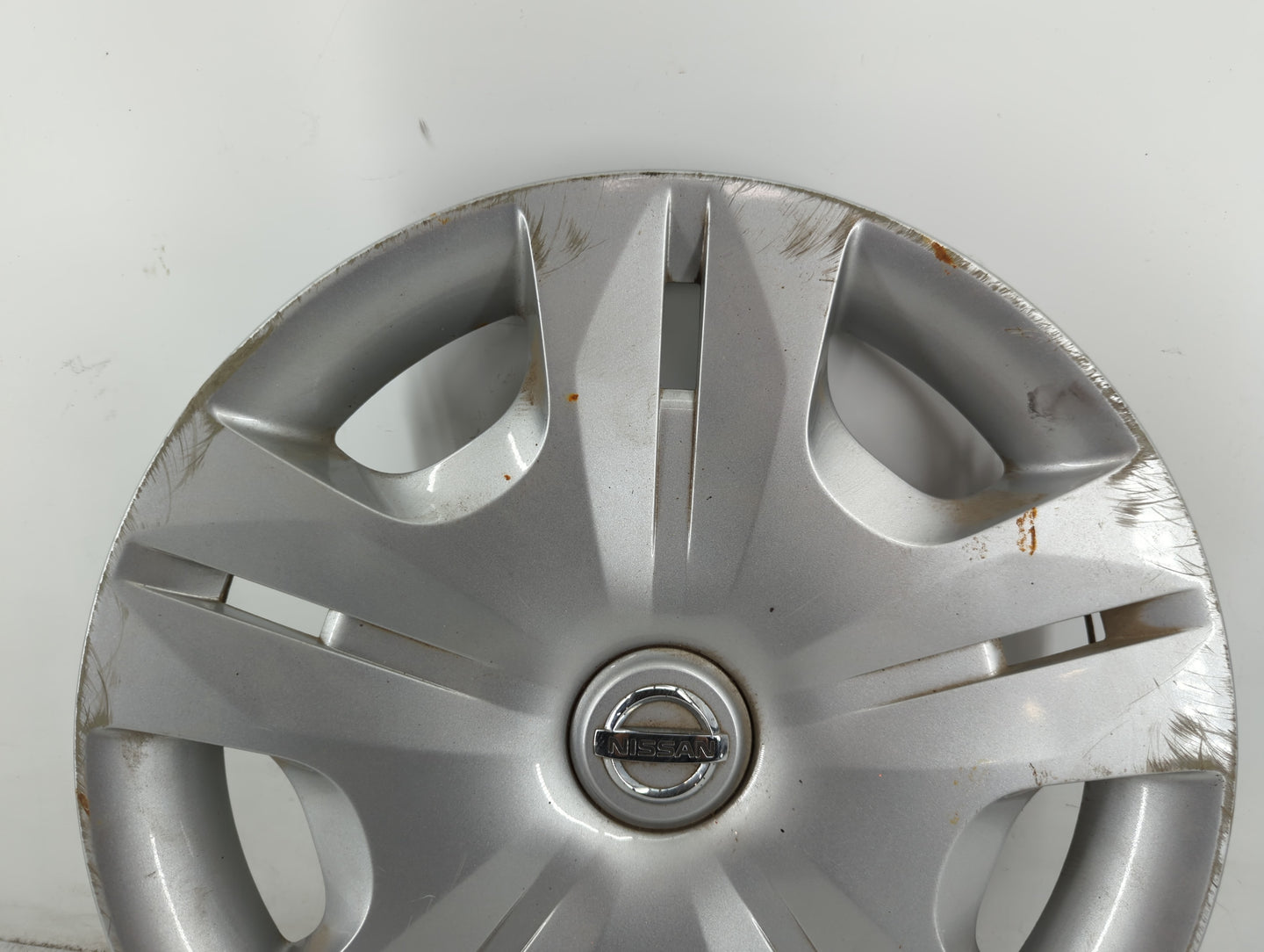 2009 Nissan Versa Driver Front Wheel Hub Oem - Oemusedautoparts1.com