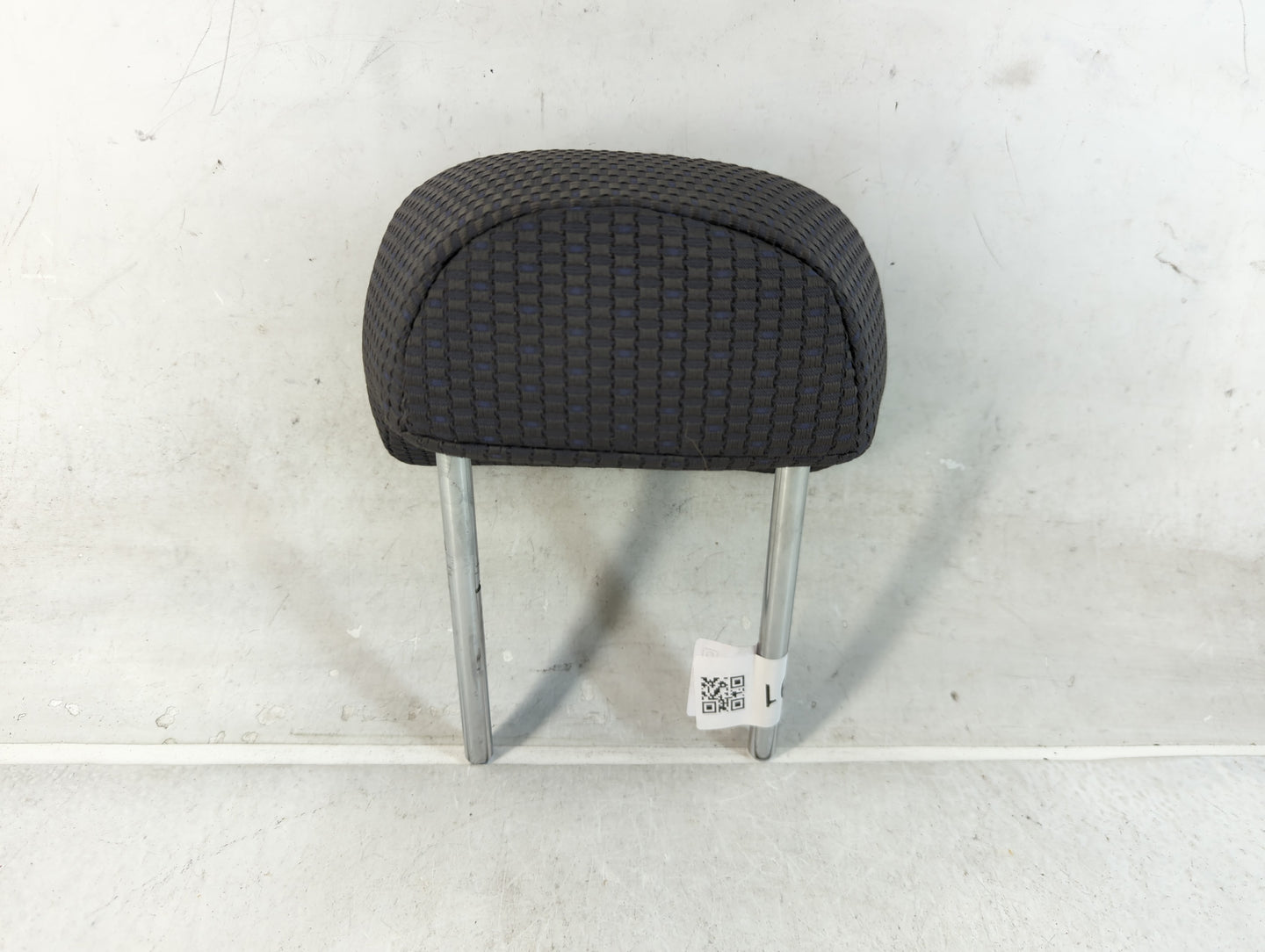 2008-2009 Nissan Versa Headrest Head Rest Front Driver Passenger Seat Fits Fits 2008 2009 OEM Used Auto Parts - Oemusedautop
