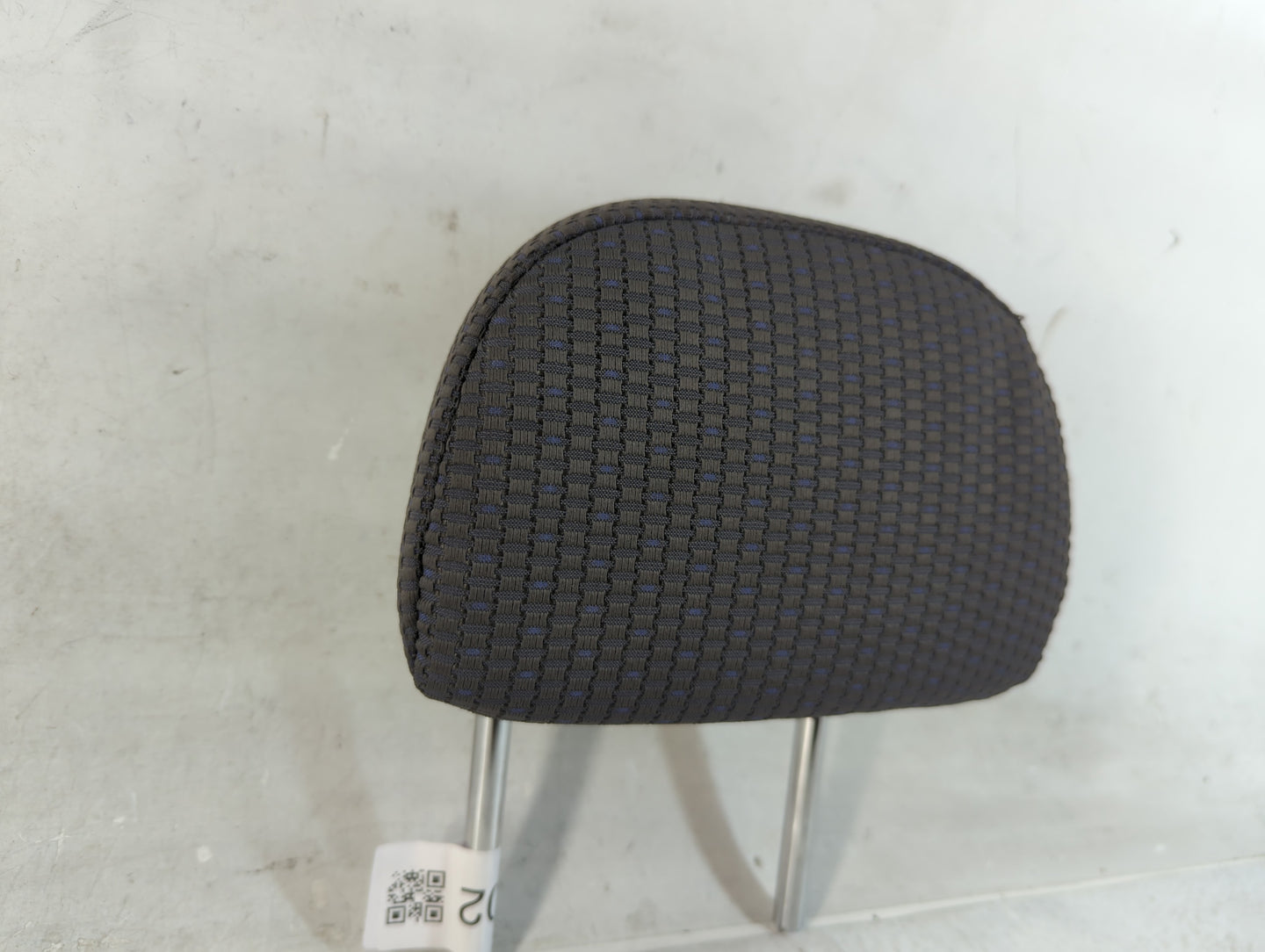 2009-2010 Nissan Versa Headrest Head Rest Rear Seat Fits Fits 2009 2010 OEM Used Auto Parts - Oemusedautoparts1.com
