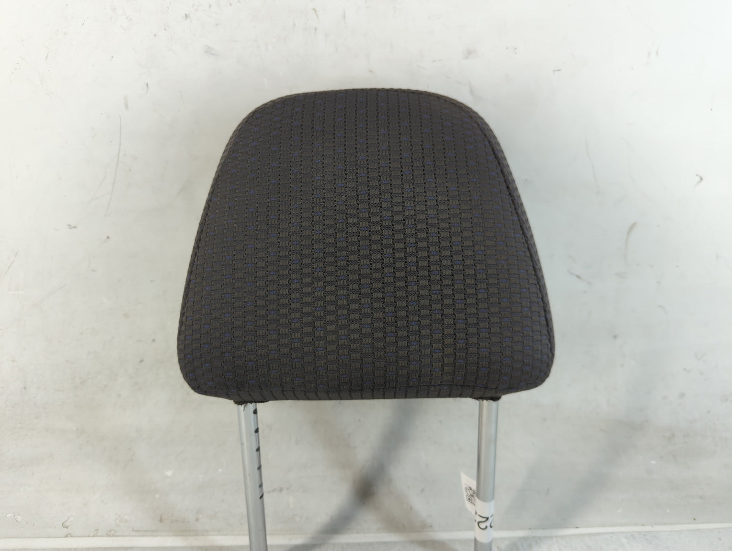 2008-2009 Nissan Versa Headrest Head Rest Front Driver Passenger Seat Fits Fits 2008 2009 OEM Used Auto Parts - Oemusedautop