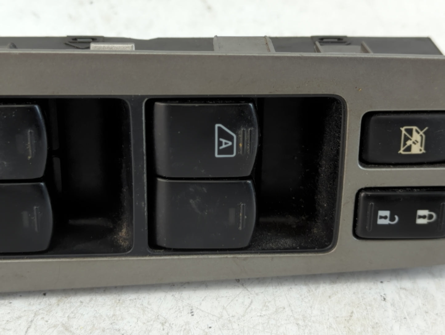 2007-2009 Nissan Versa Master Power Window Switch Replacement Driver Side Left Fits Fits 2007 2008 2009 OEM Used Auto Parts 