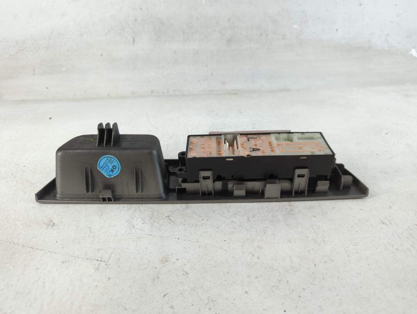 2007-2009 Nissan Versa Master Power Window Switch Replacement Driver Side Left Fits Fits 2007 2008 2009 OEM Used Auto Parts 