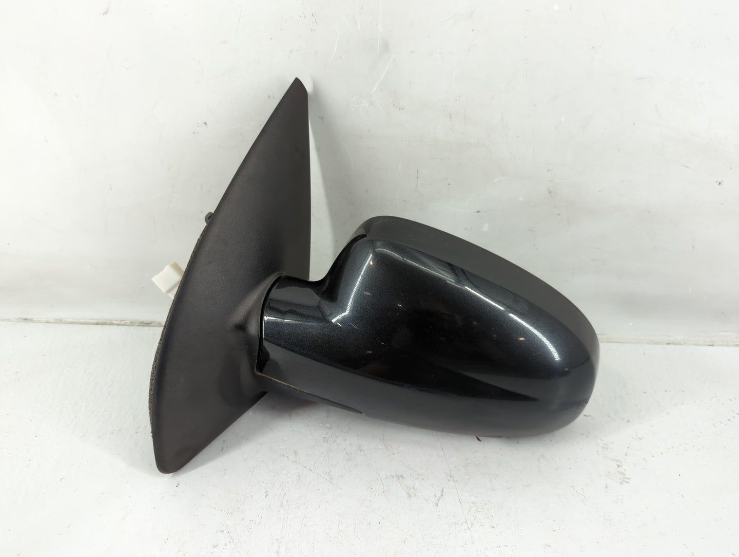 2009 Pontiac G3 Driver Side View Mirror - Left Door Mirror OEM Used - Oemusedautoparts1.com