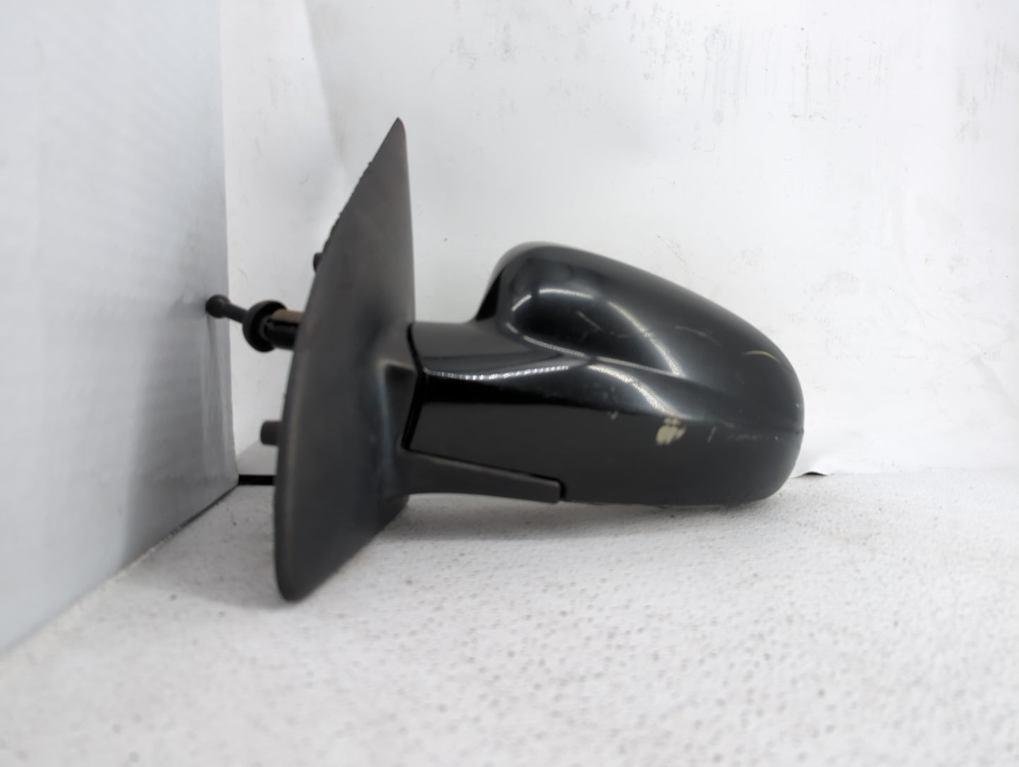 2009 Pontiac G3 Driver Side View Mirror - Left Door Mirror OEM Used - Oemusedautoparts1.com