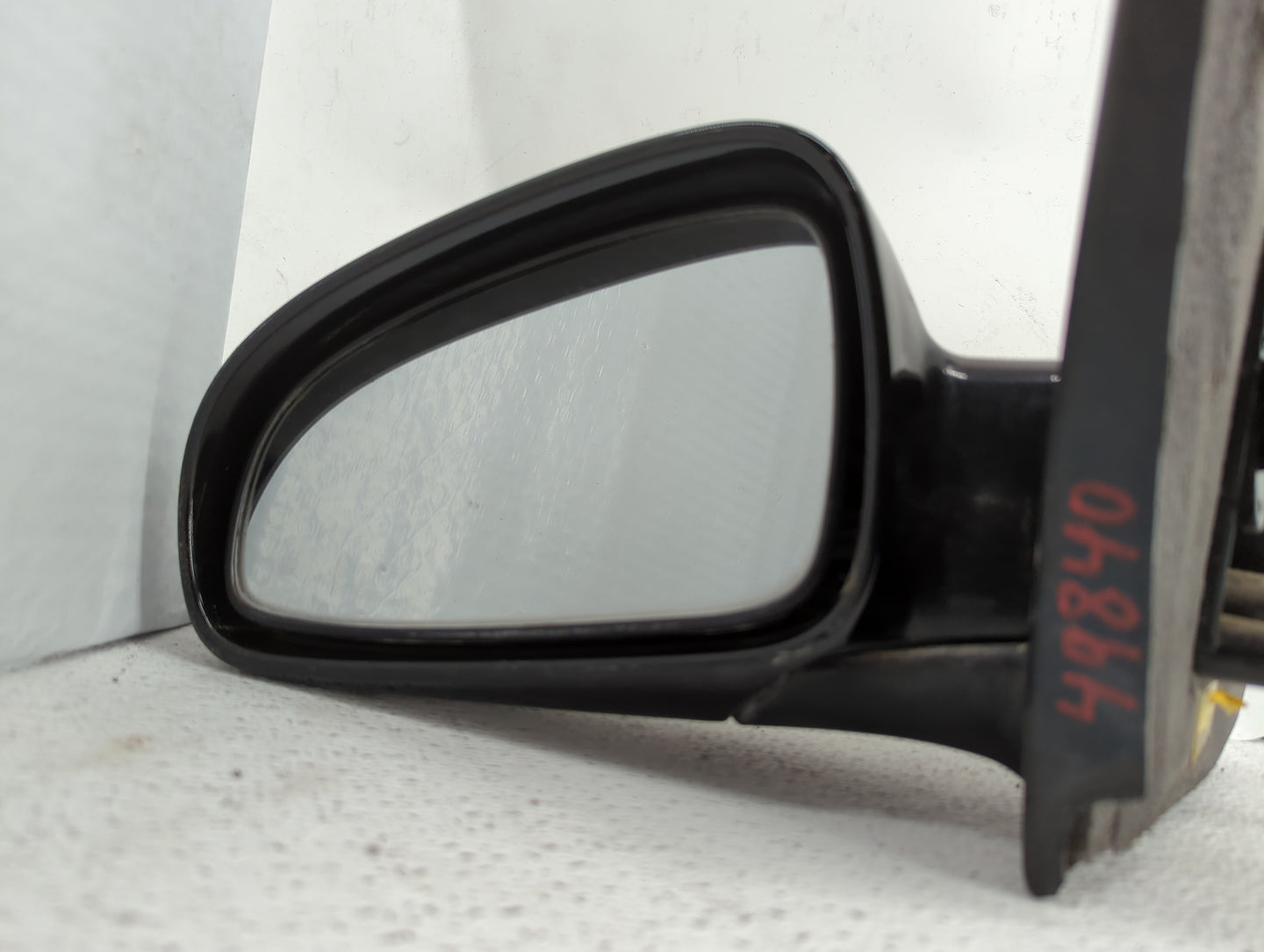 2009 Pontiac G3 Driver Side View Mirror - Left Door Mirror OEM Used - Oemusedautoparts1.com