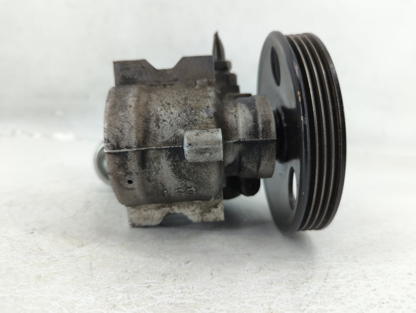 2009-2010 Pontiac G3 Power Steering Column Pump Oem - Oemusedautoparts1.com