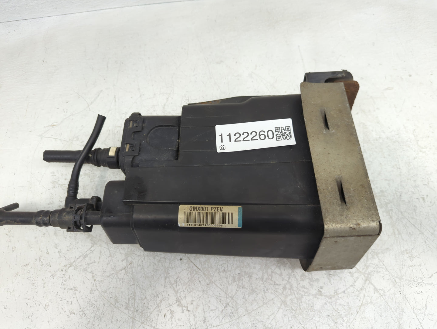 2009 Pontiac G5 Fuel Vapor Charcoal Canister - Oemusedautoparts1.com