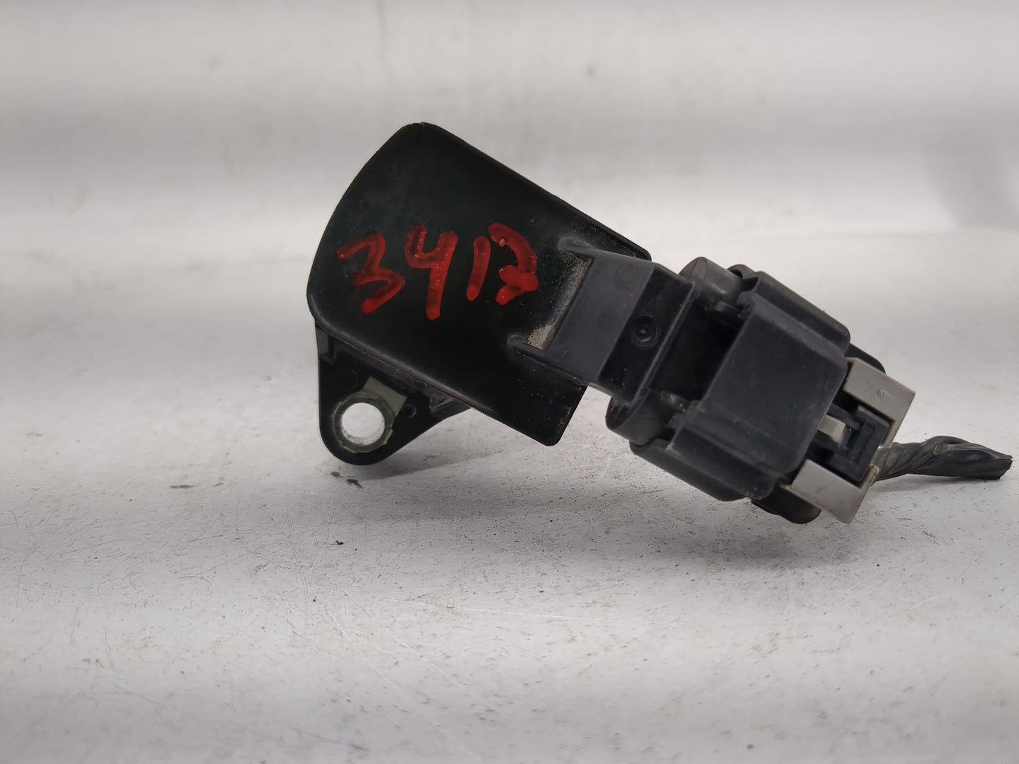 2007-2010 Pontiac G5 Ignition Coil Igniter Pack - Oemusedautoparts1.com