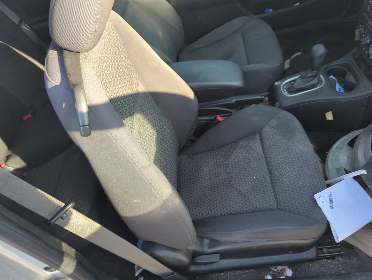 2007-2010 Pontiac G5 Passenger Front Seat Oem - Oemusedautoparts1.com