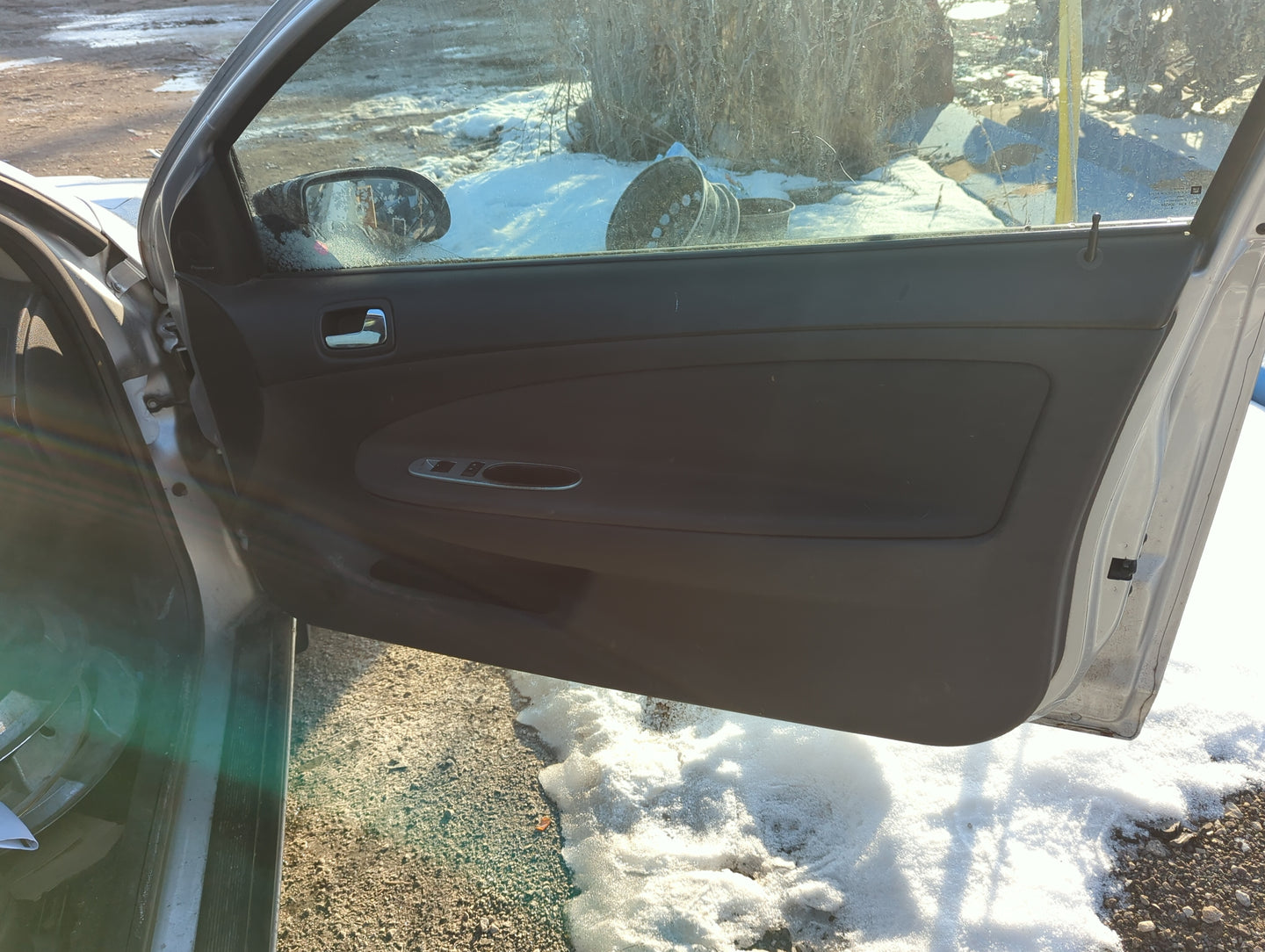 2009 Pontiac G5 Front Right Passenger Interior Door Panel Trim - Oemusedautoparts1.com