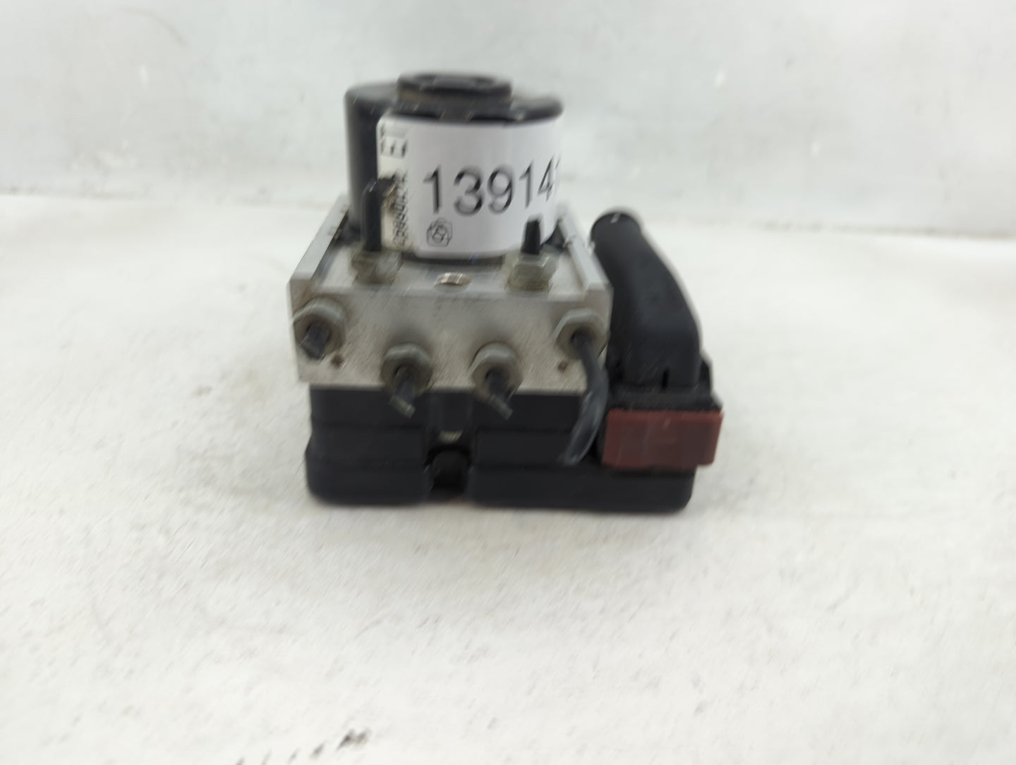 2009-2010 Pontiac G5 ABS Pump Control Module Replacement P/N:25990215 Fits Fits 2009 2010 OEM Used Auto Parts - Oemusedautop