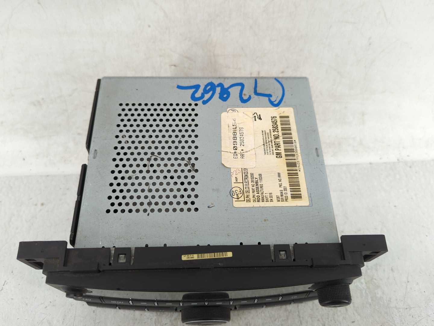 2009-2010 Pontiac G5 Radio AM FM Cd Player Receiver Replacement P/N:25834576 Fits Fits 2009 2010 OEM Used Auto Parts - Oemus