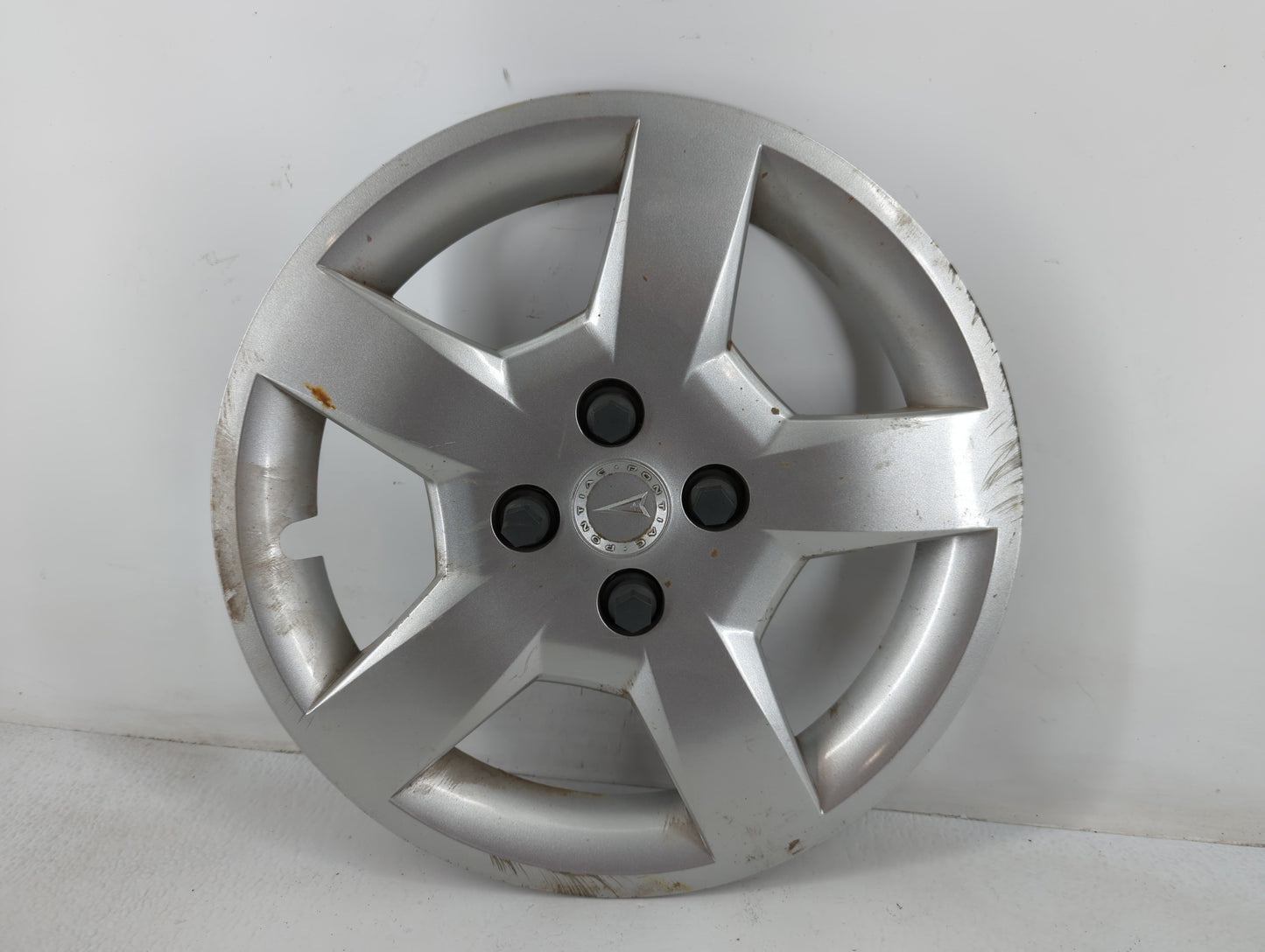 2009 Pontiac G5 Driver Front Wheel Hub Oem - Oemusedautoparts1.com