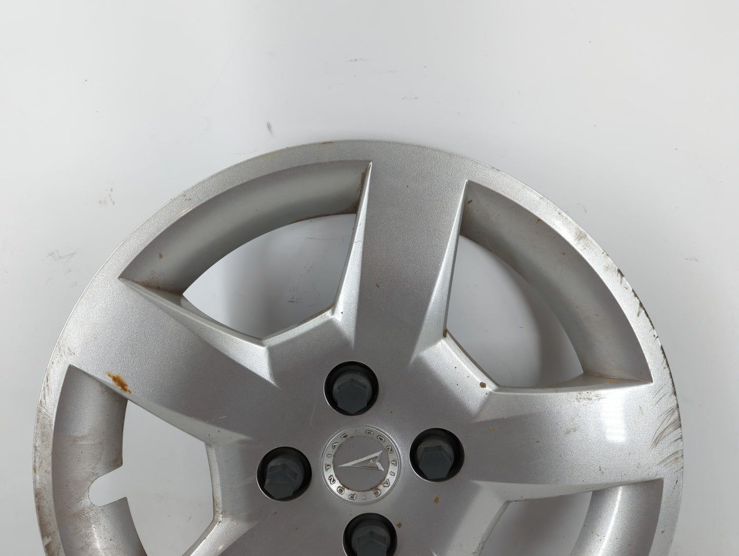 2009 Pontiac G5 Driver Front Wheel Hub Oem - Oemusedautoparts1.com