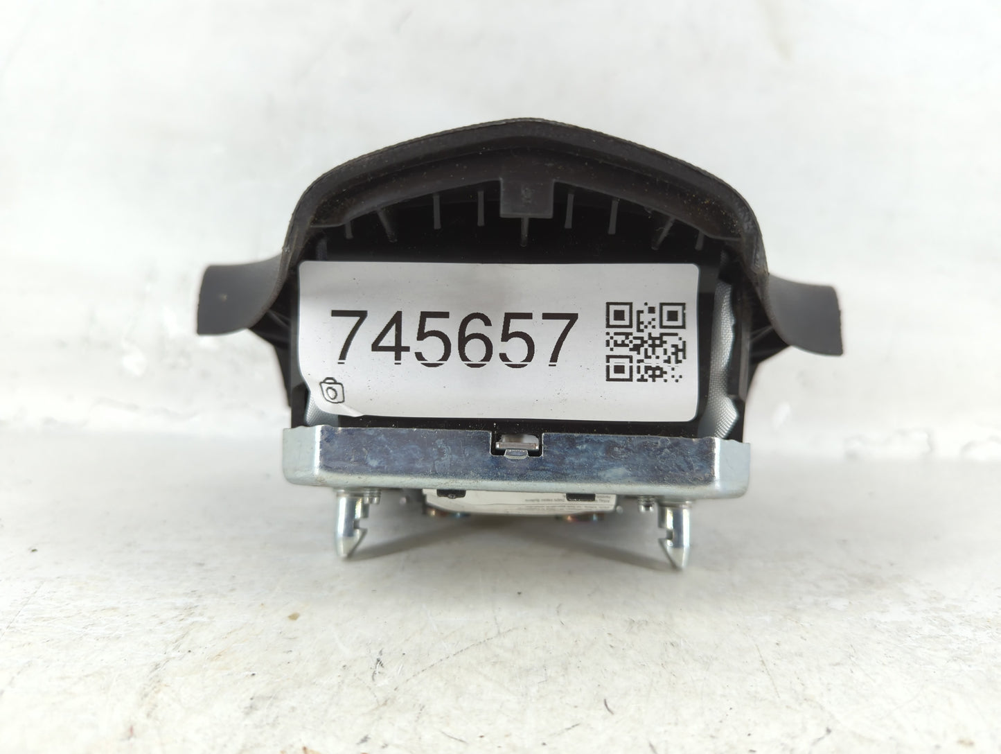 2007-2010 Pontiac G5 Air Bag Driver Left Steering Wheel Mounted Fits Fits 2007 2008 2009 2010 OEM Used Auto Parts - Oemuseda