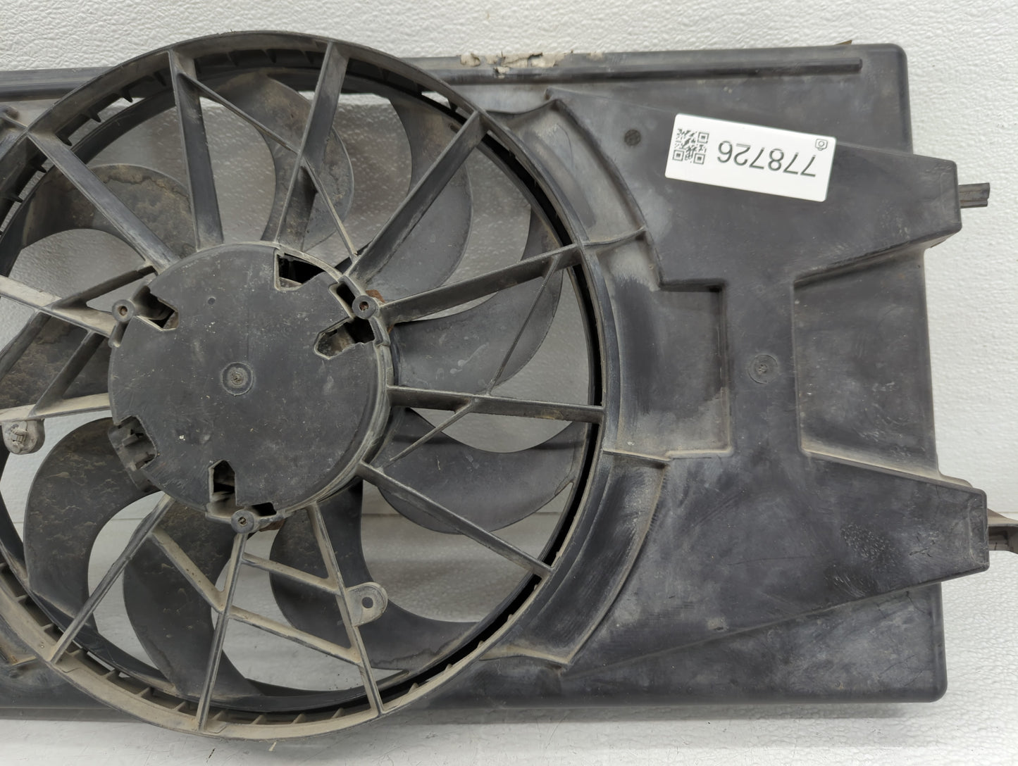 2007-2010 Pontiac G5 Left Radiator Fan Motor Assembly - Oemusedautoparts1.com
