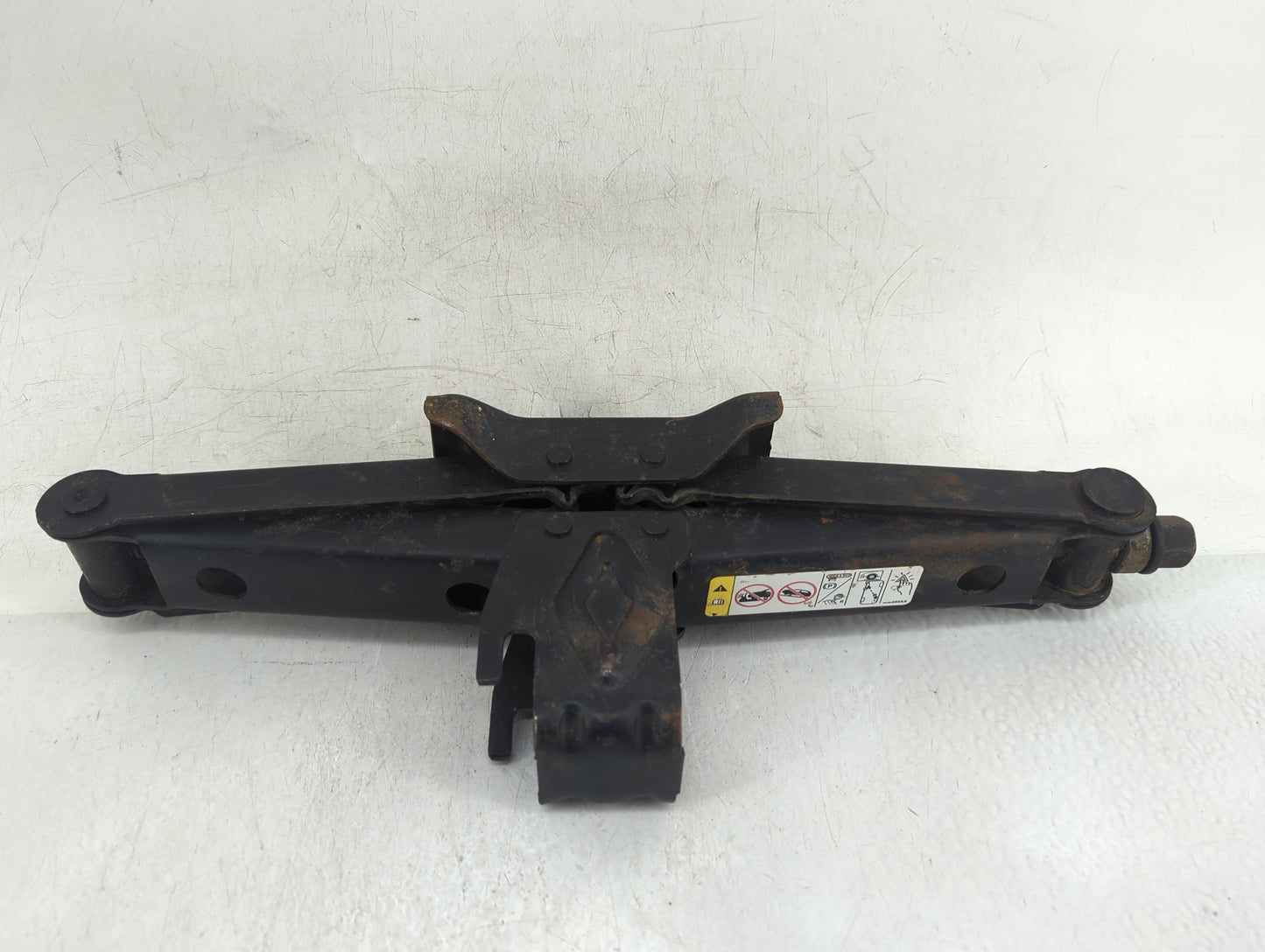 2009 Pontiac G5 Spare Scissor Car Jack Black - Oemusedautoparts1.com