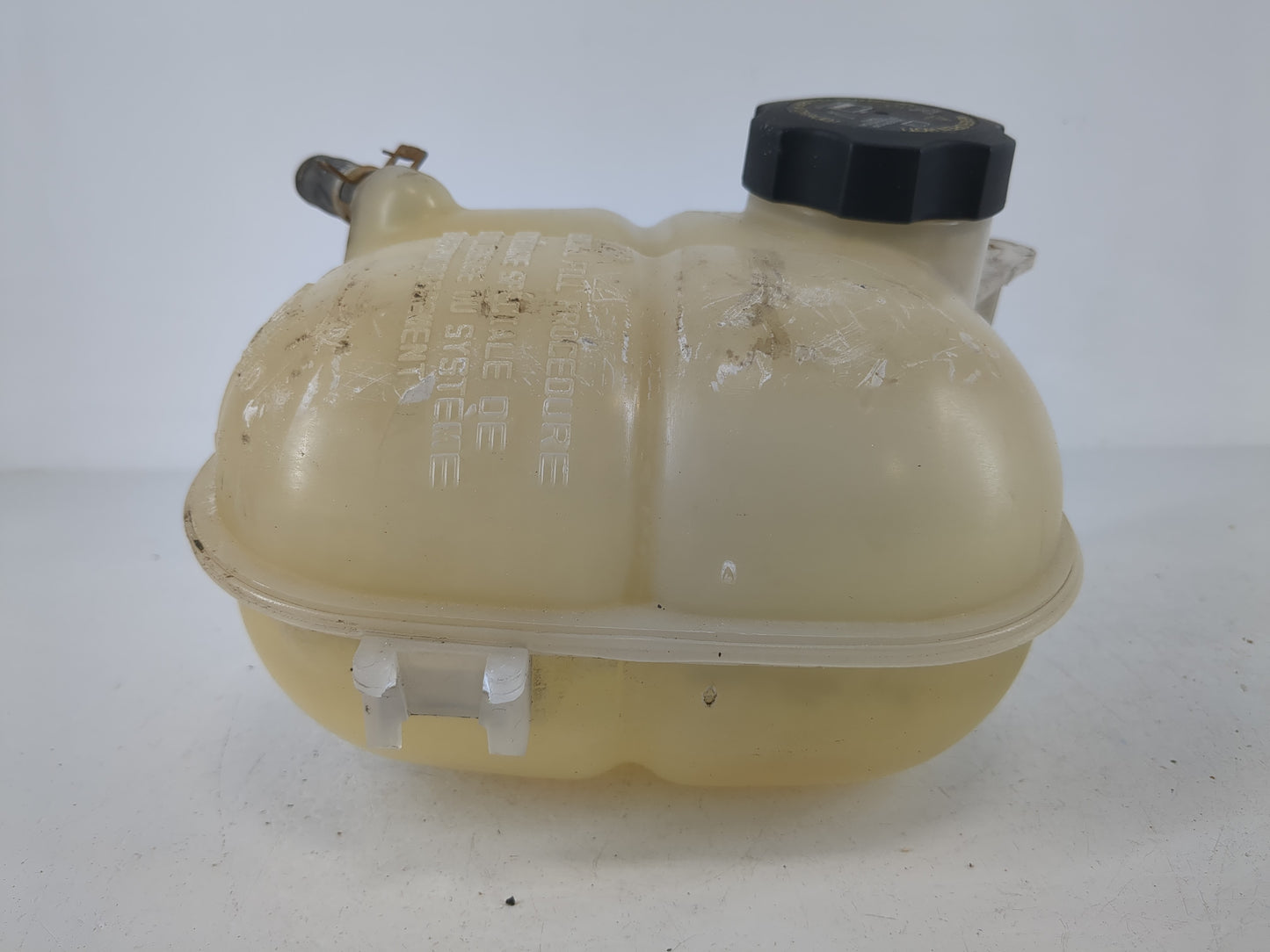 2007-2010 Pontiac G5 Radiator Coolant Overflow Expansion Tank Bottle - Oemusedautoparts1.com