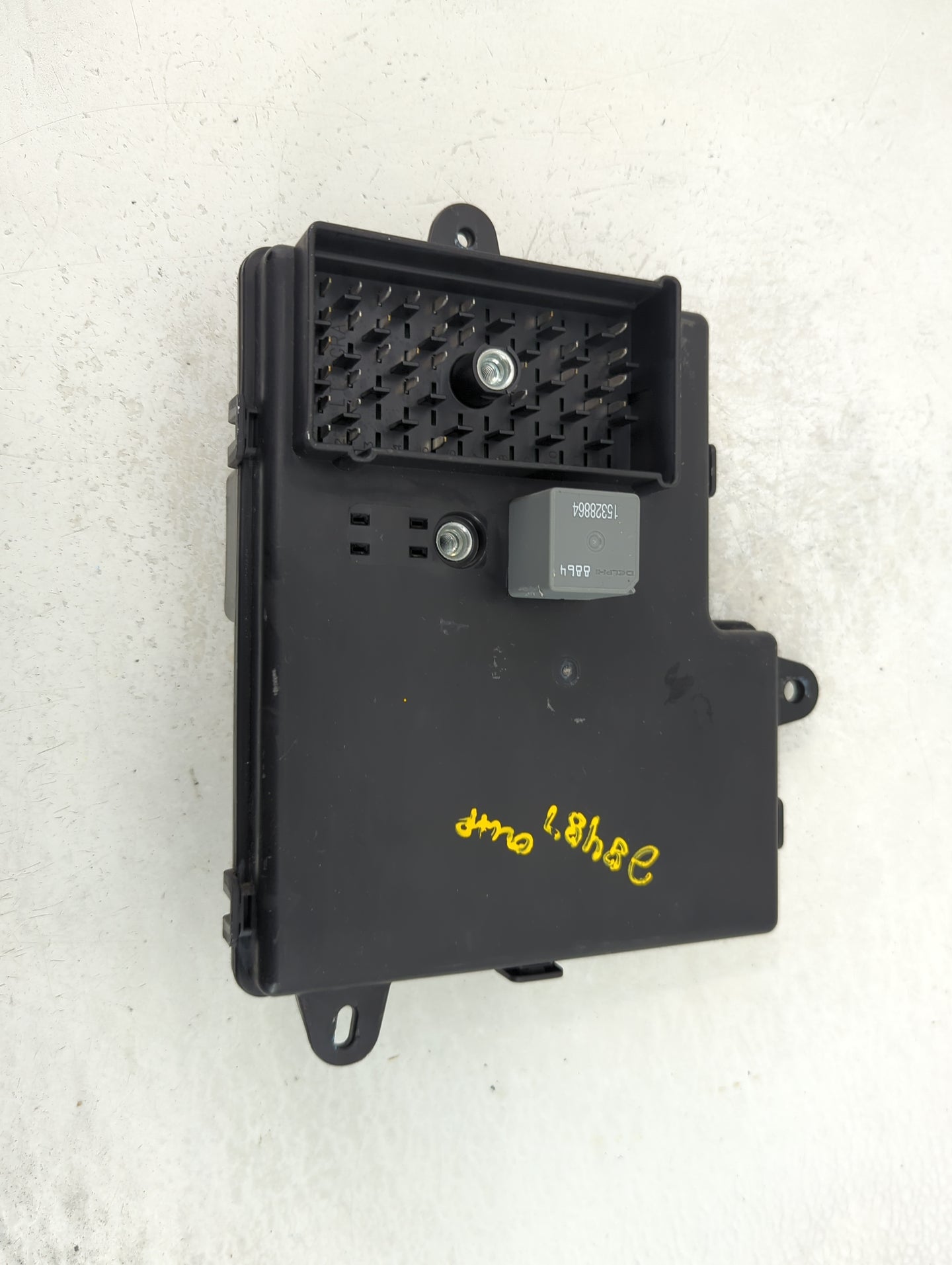 2008-2010 Pontiac G5 Body Control Module Bcm Inner Cabin Fuse Box - Oemusedautoparts1.com