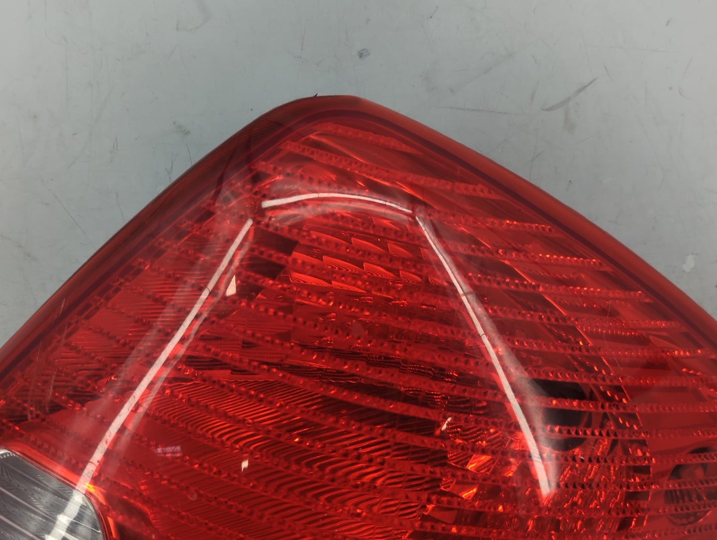 2005-2010 Pontiac G6 Tail Light Assembly Passenger Right OEM Fits Fits 2005 2006 2007 2008 2009 2010 OEM Used Auto Parts - O