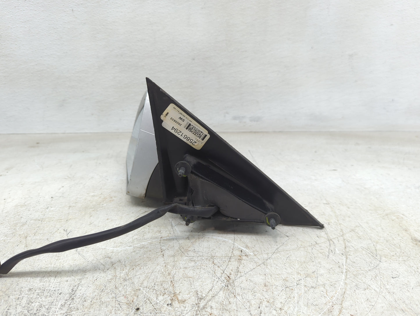 2008-2010 Pontiac G6 Driver Side View Mirror - Left Door Mirror OEM Used - Oemusedautoparts1.com