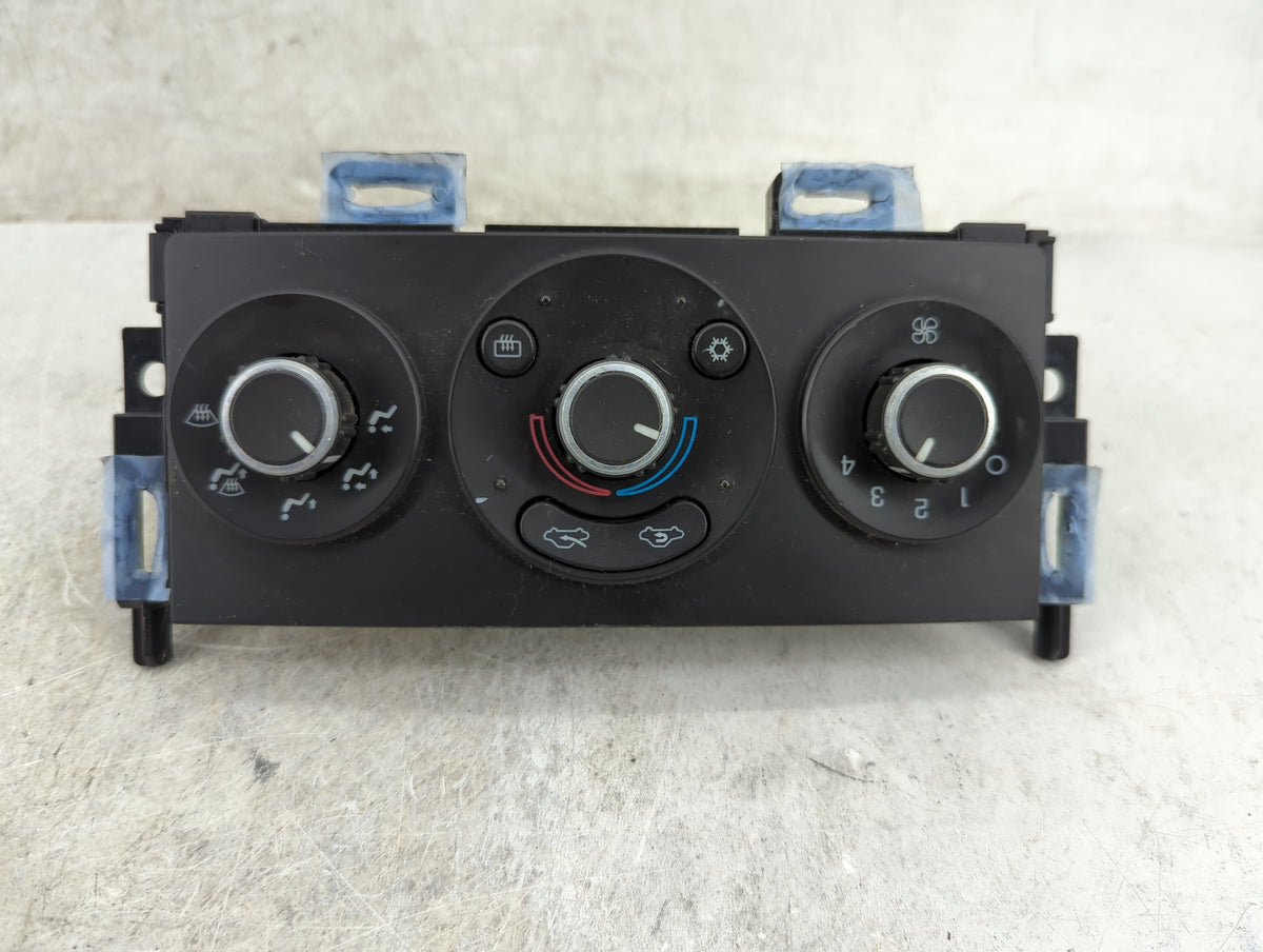 2005-2009 Pontiac G6 Climate Control Module Temperature AC/Heater Replacement P/N:28116116 25878428 Fits OEM Used Auto Parts