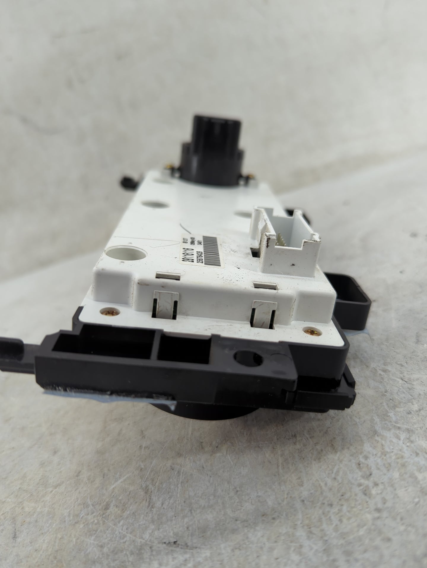 2005-2009 Pontiac G6 Climate Control Module Temperature AC/Heater Replacement Fits Fits 2005 2006 2007 2008 2009 OEM Used Au