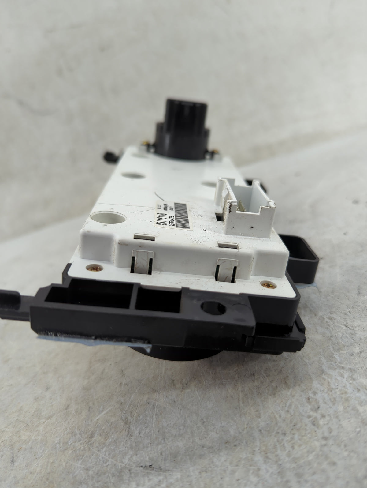 2005-2009 Pontiac G6 Climate Control Module Temperature AC/Heater Replacement P/N:28116116 25878428 Fits OEM Used Auto Parts