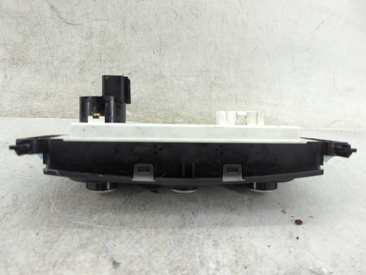 2005-2009 Pontiac G6 Climate Control Module Temperature AC/Heater Replacement P/N:28116116 25878428 Fits OEM Used Auto Parts