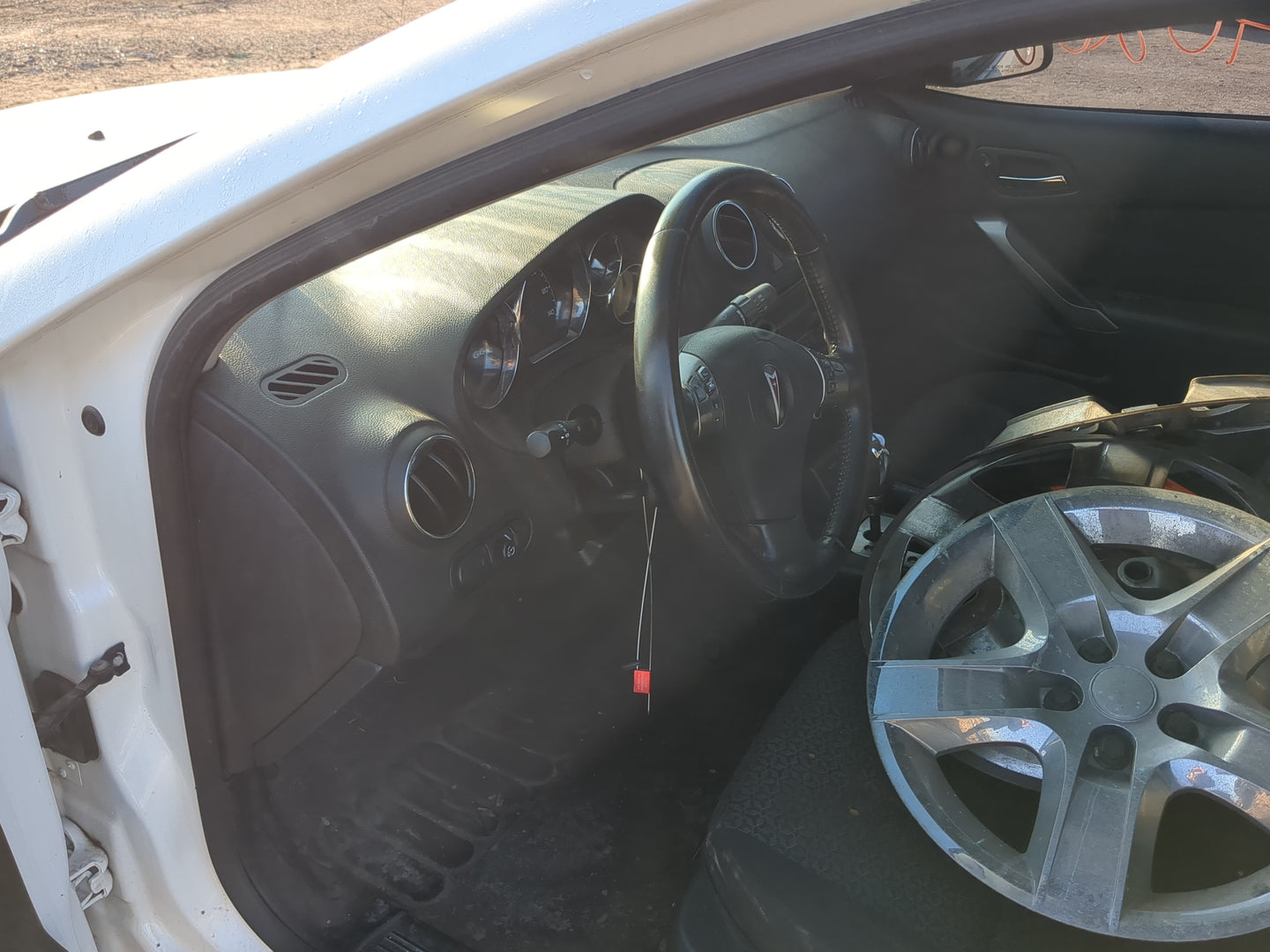 2006-2010 Pontiac G6 Air Bag Driver Left Steering Wheel Mounted - Oemusedautoparts1.com