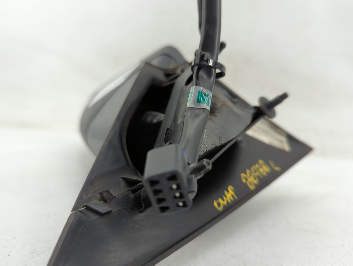 2006-2009 Pontiac G6 Driver Side View Mirror - Left Door Mirror OEM Used - Oemusedautoparts1.com