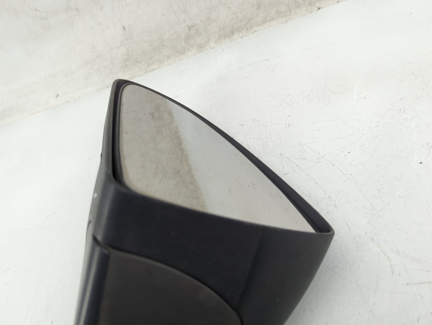2006-2009 Pontiac G6 Driver Side View Mirror - Left Door Mirror OEM Used - Oemusedautoparts1.com
