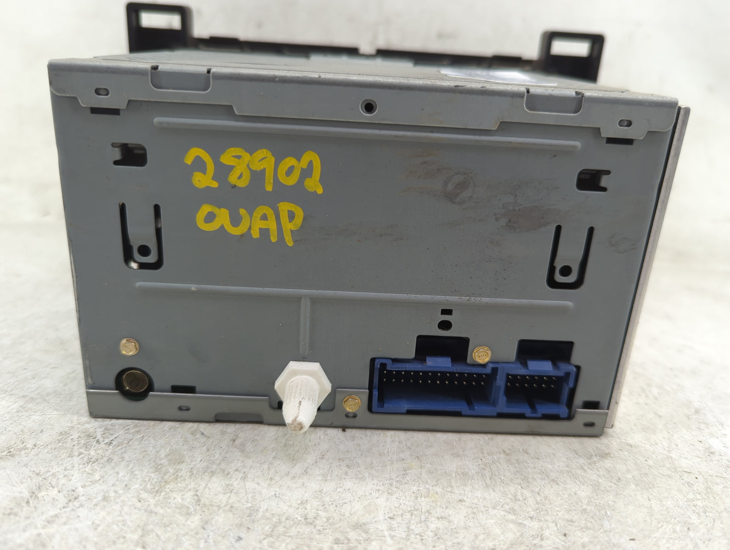 2008-2009 Pontiac G6 Radio AM FM Cd Player Receiver Replacement P/N:25890719 Fits Fits 2008 2009 OEM Used Auto Parts - Oemus