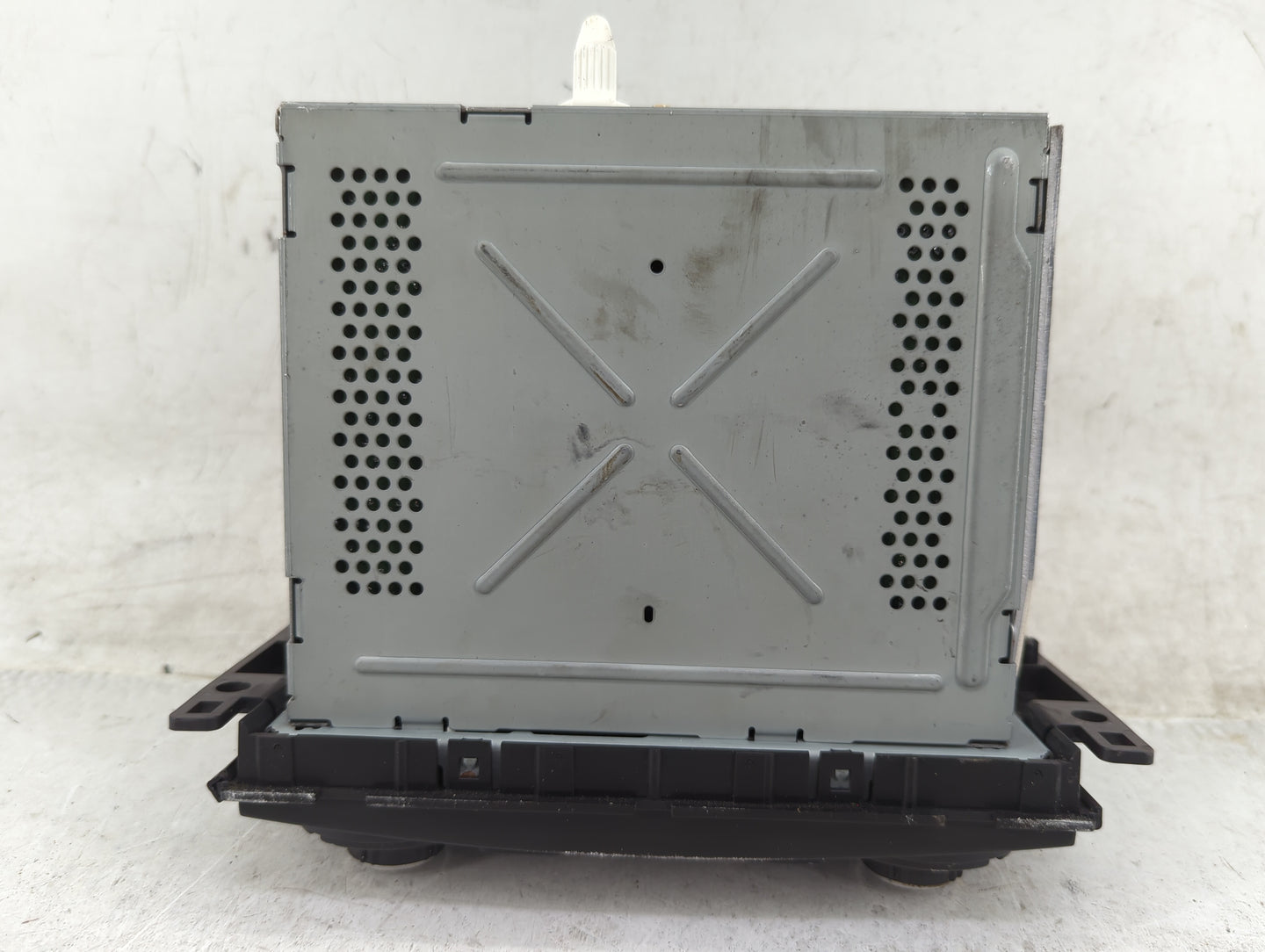 2008-2009 Pontiac G6 Radio AM FM Cd Player Receiver Replacement P/N:25890719 Fits Fits 2008 2009 OEM Used Auto Parts - Oemus