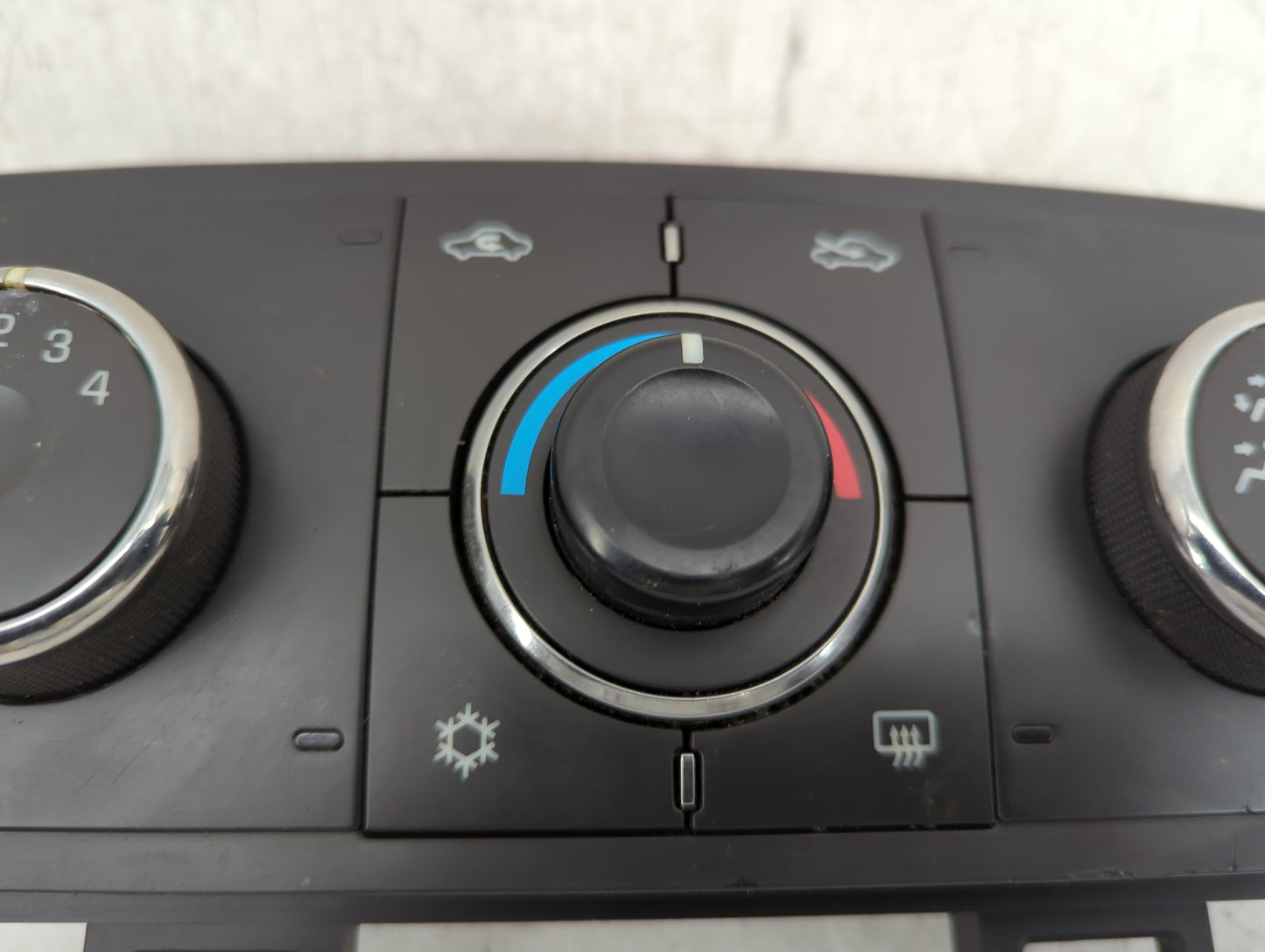 2009-2010 Pontiac G6 Climate Control Module Temperature AC/Heater Replacement P/N:28116115 Fits Fits 2009 2010 OEM Used Auto