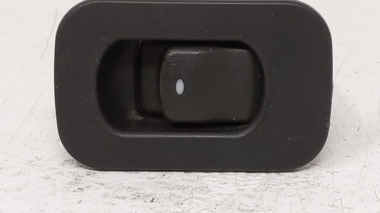 2009 Pontiac G6 Passeneger Right Power Window Switch 25801989 - Oemusedautoparts1.com