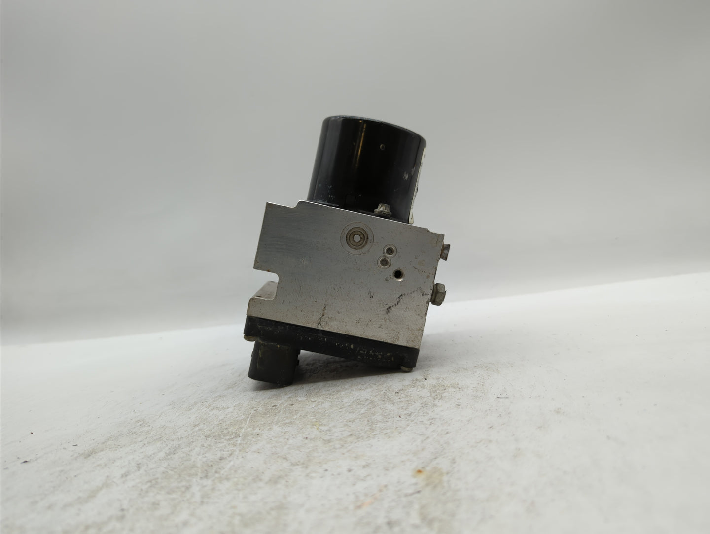 2008-2009 Pontiac G6 ABS Pump Control Module Replacement P/N:25949989 20812604, 25928254, 25952591, 25949990 Fits Fits 2008 