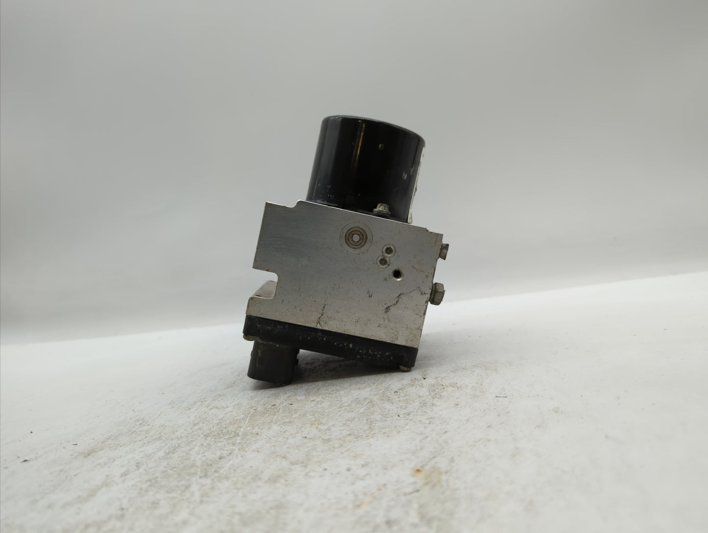 2008-2009 Pontiac G6 ABS Pump Control Module Replacement P/N:25949989 20812604, 25928254, 25952591, 25949990 Fits Fits 2008 