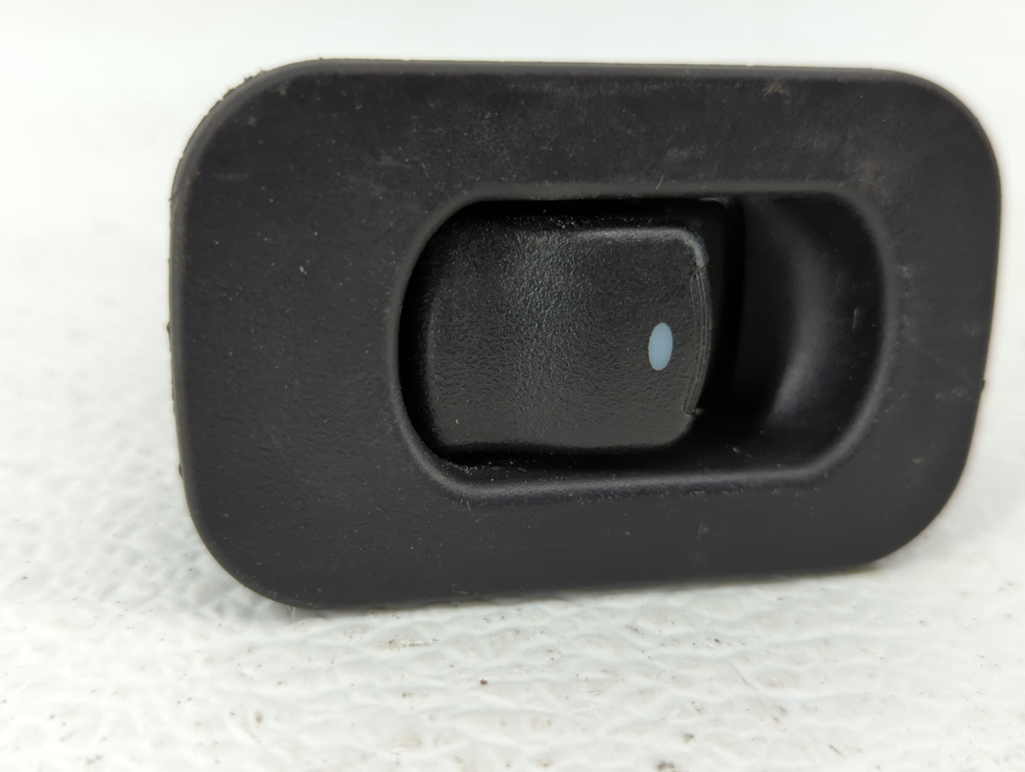 2009 Pontiac G6 Passenger Right Power Window Switch 25801989 - Oemusedautoparts1.com